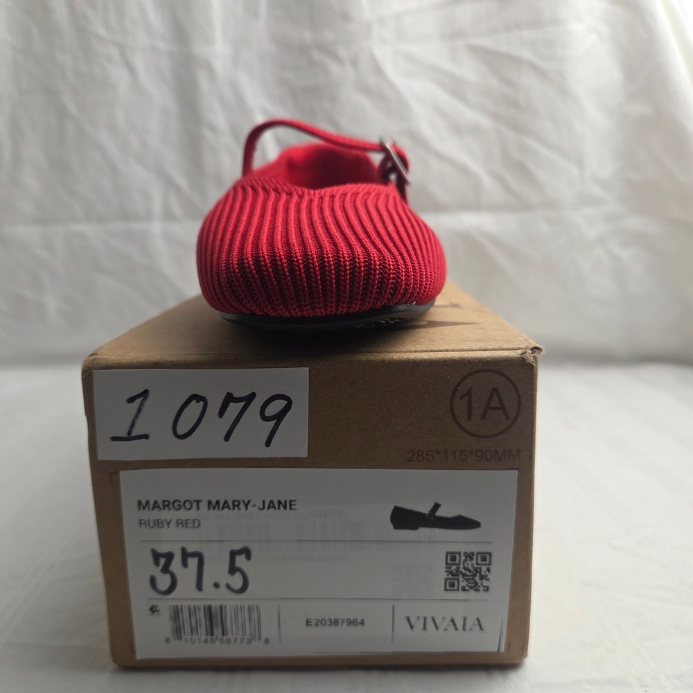 VIVAIA Margot Mary Jane Ruby Red Square Toe Knit Flats EU 37.5 US 7 - Picture 8 of 16